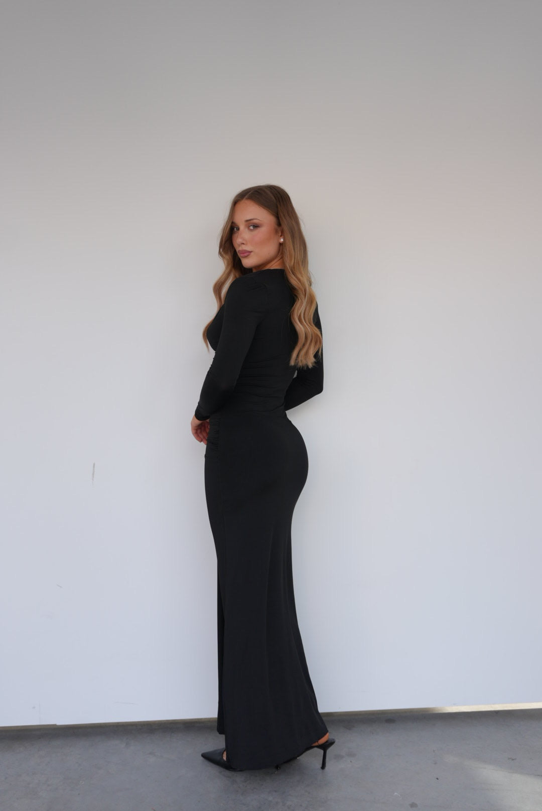 Roseta Maxi Dress Black - 130811